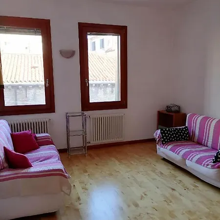 Casa Pergoletto Апартаменты *